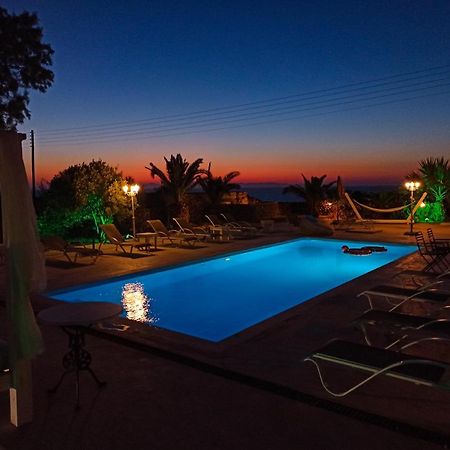 Ecoxenia Aparthotel Oia  Exterior photo
