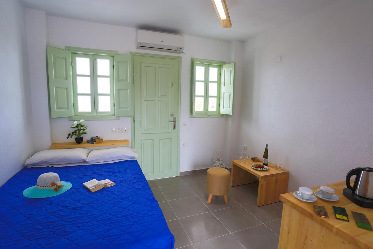 Ecoxenia Aparthotel Oia  Exterior photo