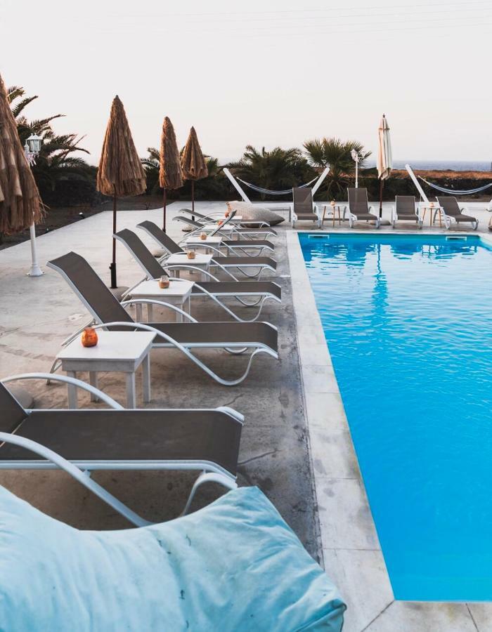 Ecoxenia Aparthotel Oia  Exterior photo